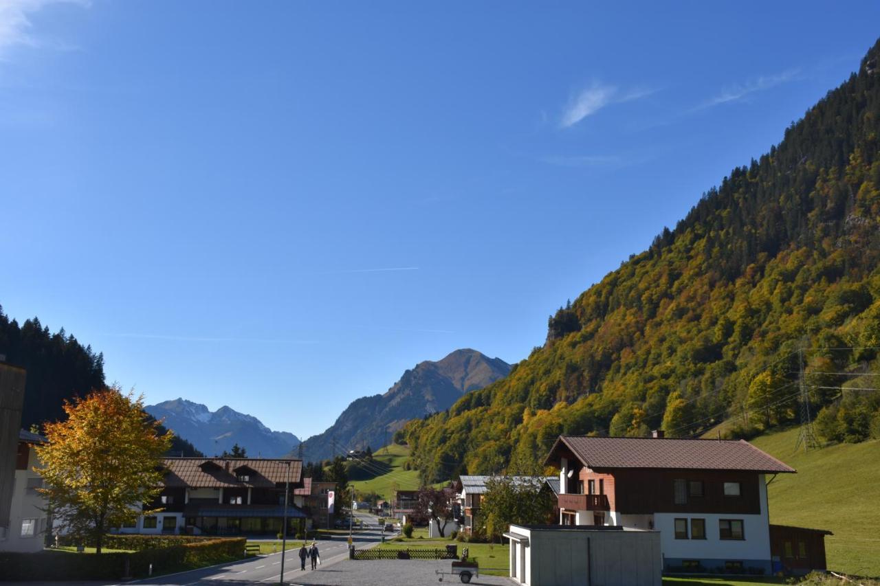 Готель Haus St. Martin Клештерле-ам-Арльберґ Екстер'єр фото